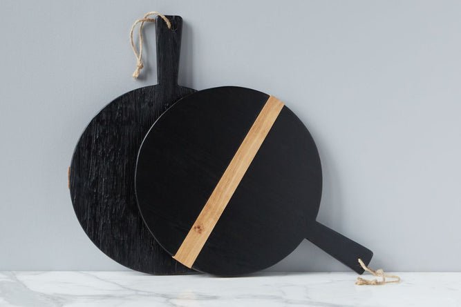Black Round Mod Charcuterie Board - BlueJay Avenue