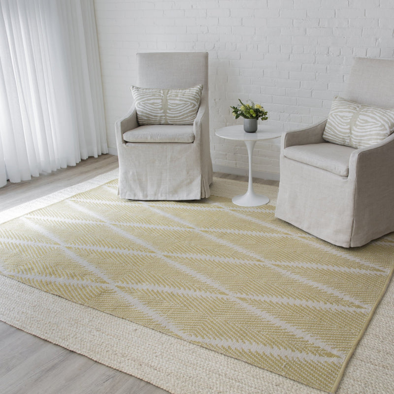 River Hand Woven Indoor Outdoor Area Rug, Citron - BlueJay Avenue