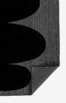 Wyatt Tufted Indoor Rug, Black - BlueJay Avenue