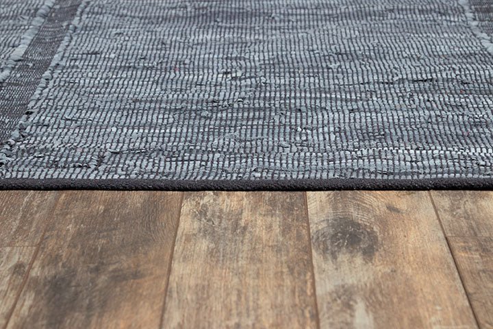 Zanzra Rug - BlueJay Avenue